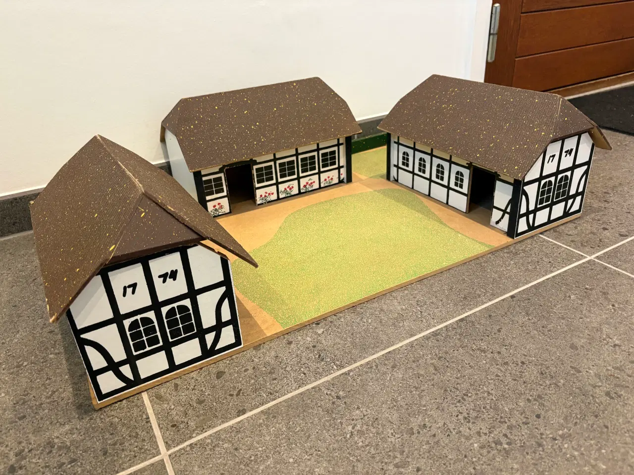 Billede 2 - Bondegård i træ