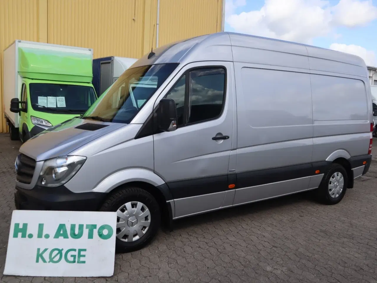 Billede 1 - Mercedes Sprinter 319 3,0 CDi R2 Kassevogn aut.