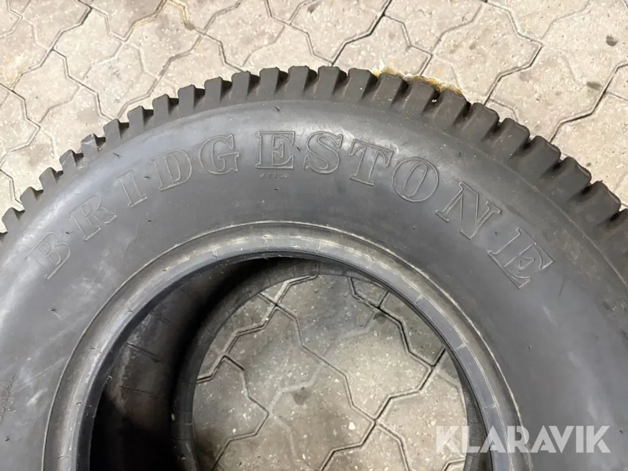 Billede 2 - Græsdæk Bridgestone 31x13.5-15 1 styk