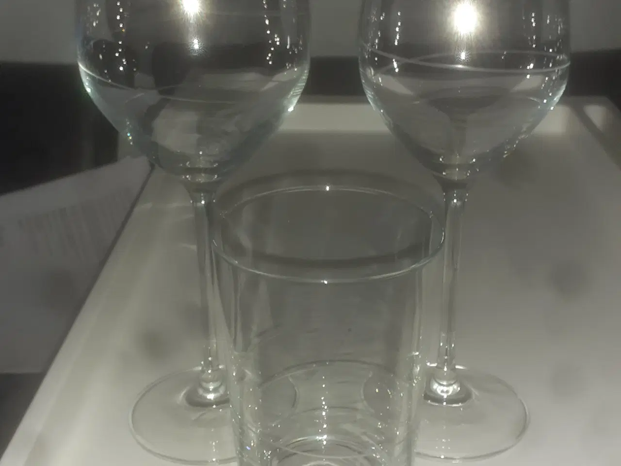 Billede 2 - Silhouette rødvinsglas og hvidvinsglas,vandglas 12