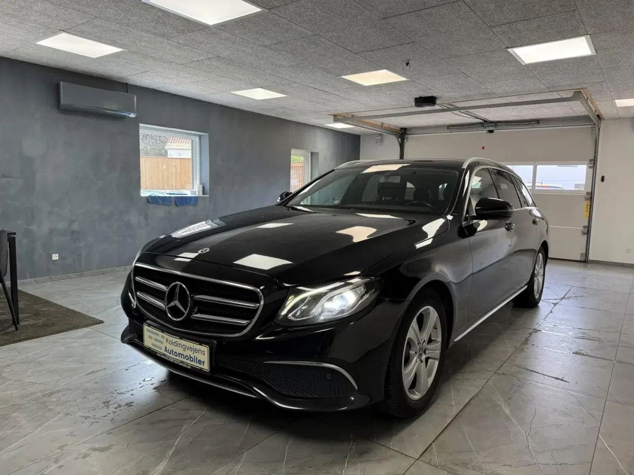 Billede 2 - Mercedes-Benz E220 d T 2,0 D Avantgarde 9G-Tronic 194HK Stc Aut.