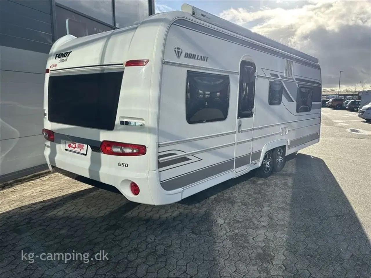 Billede 3 - 2016 - Fendt Brillant 650 TF   Lækker vogn med fritstående dobbeltseng