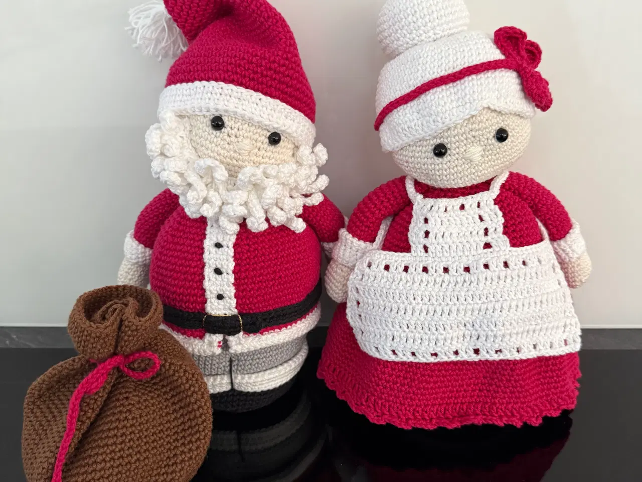 Billede 1 - Nisse par - hæklet