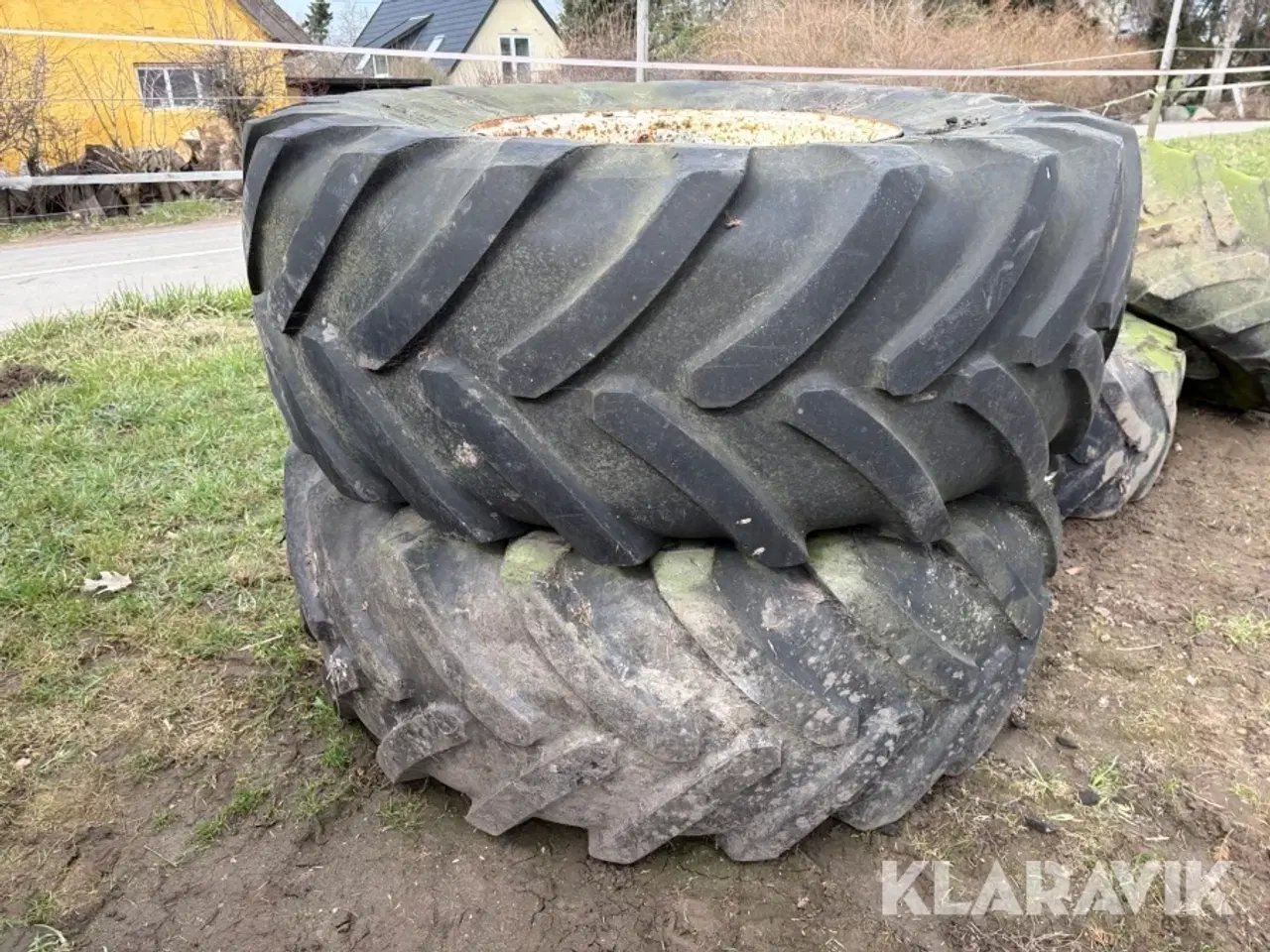 Billede 12 - Traktordæk Michelin 4 styk