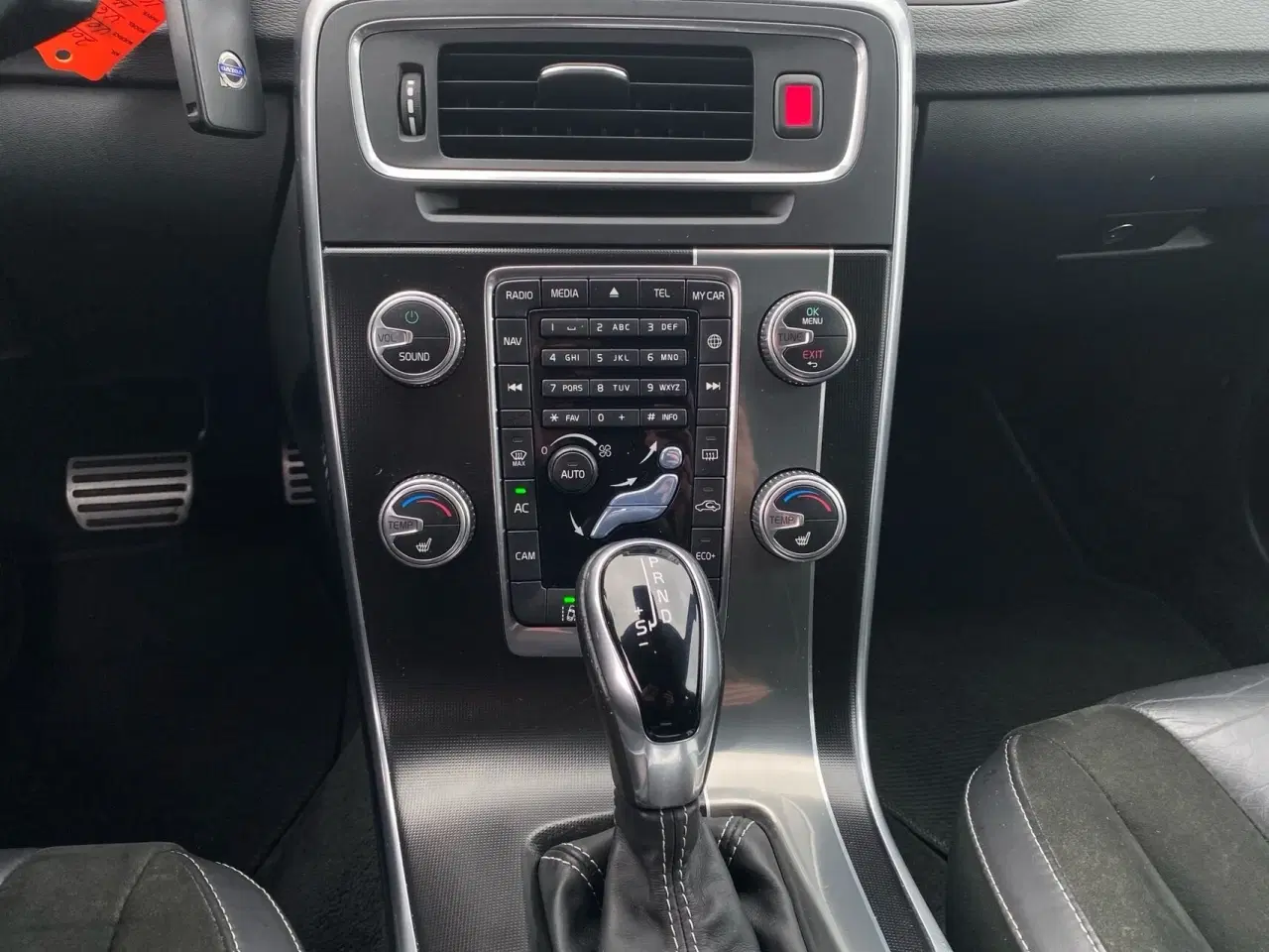 Billede 16 - Volvo V60 2,0 T4 R-design 190HK Stc 6g Aut.