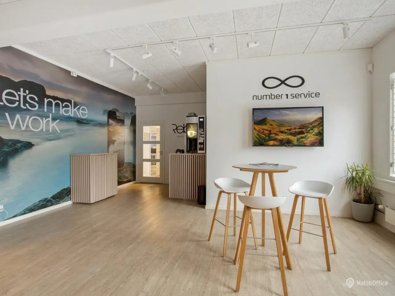 Billede 6 - Suveræn Beliggenhed: Port + Let produktion + Klinik + Butik + Showroom + Kontor + Stueplan!