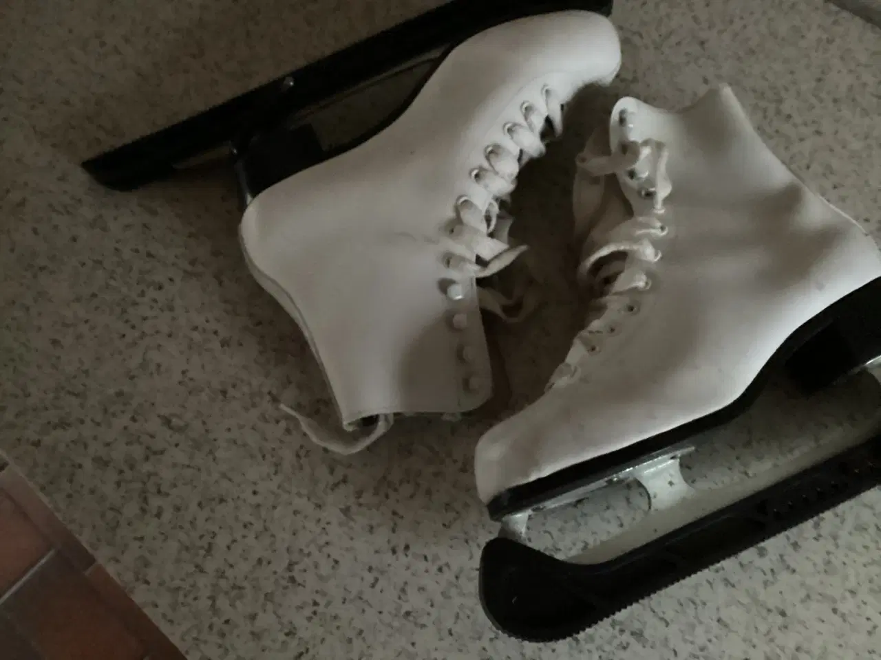 Billede 1 - Brugte skøjter