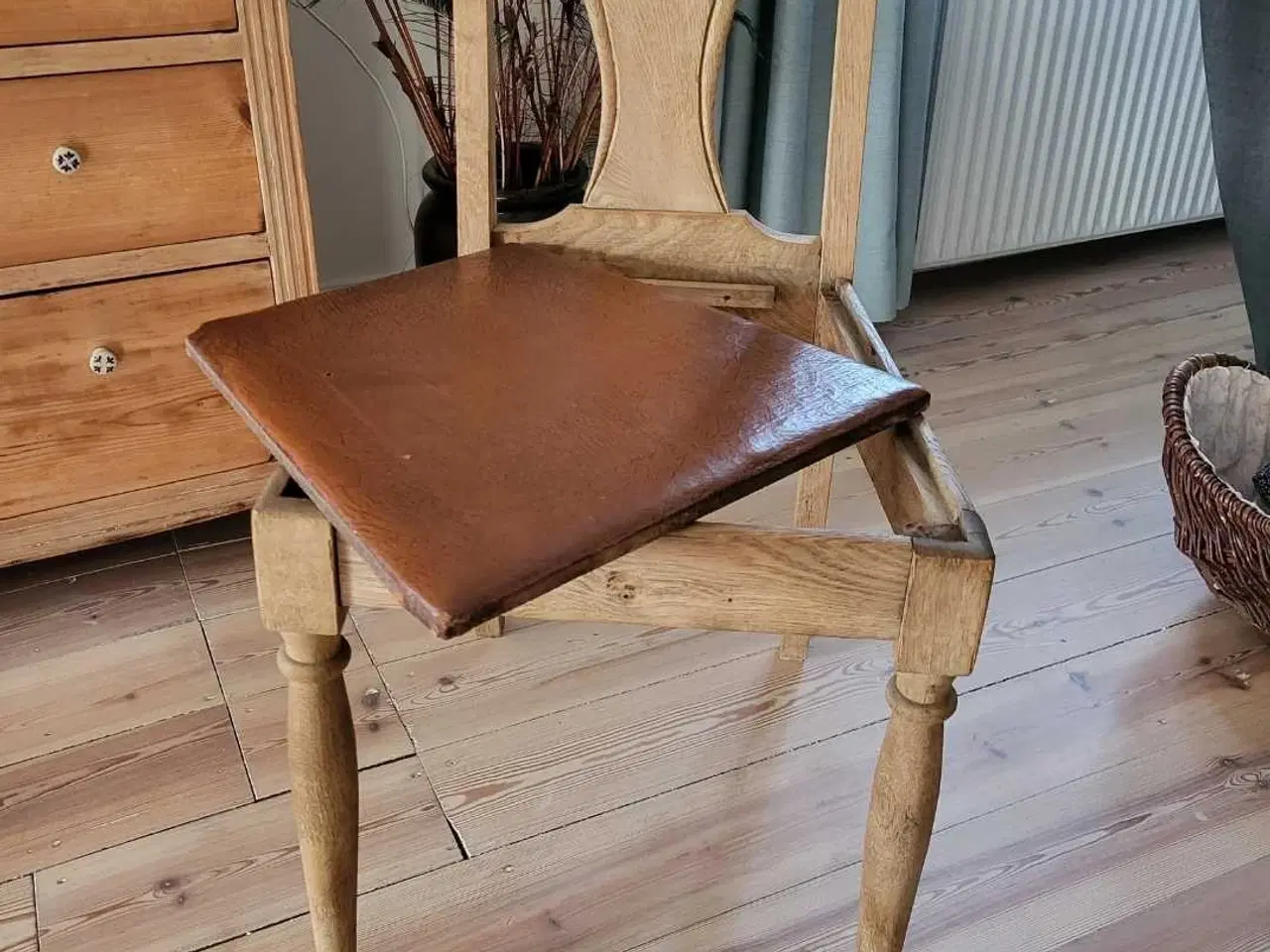 Billede 2 - Egetræs stole 