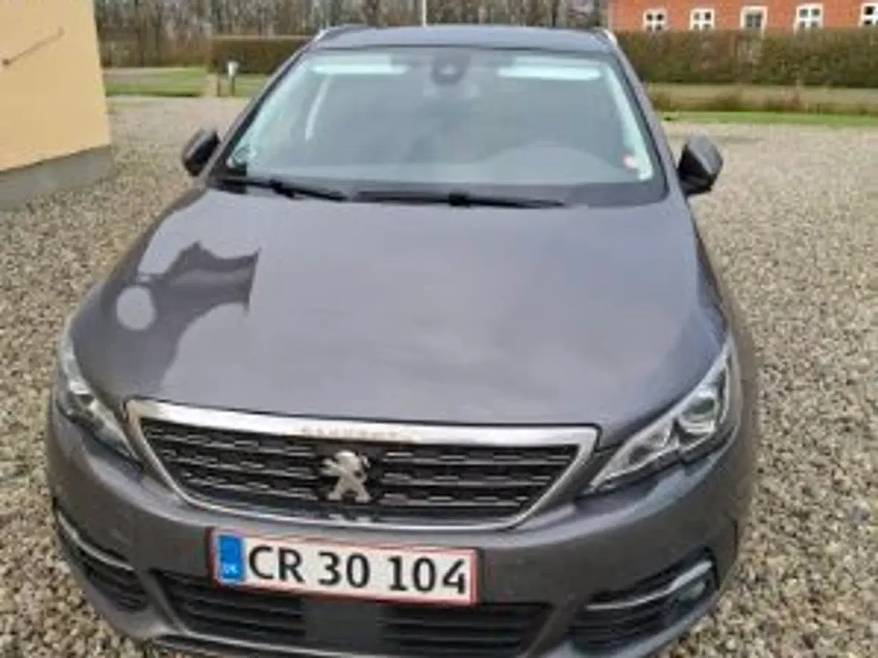 Billede 3 - Peugeot 308 1,5 BlueHDi 130 Allure Sky SW 5d