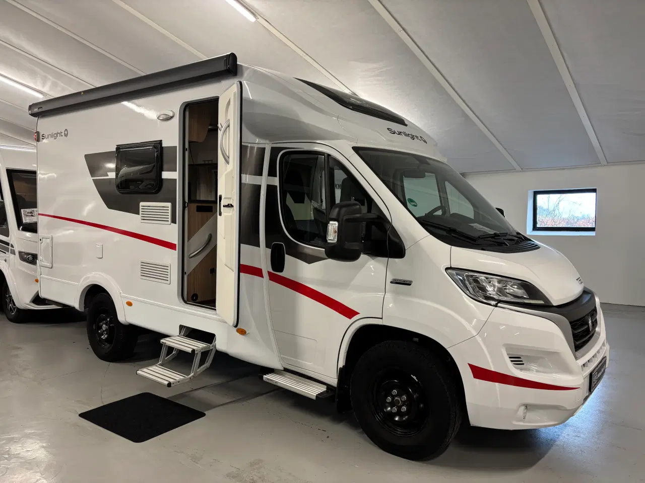 Billede 1 - Autocamper til salg - Sunlight T58