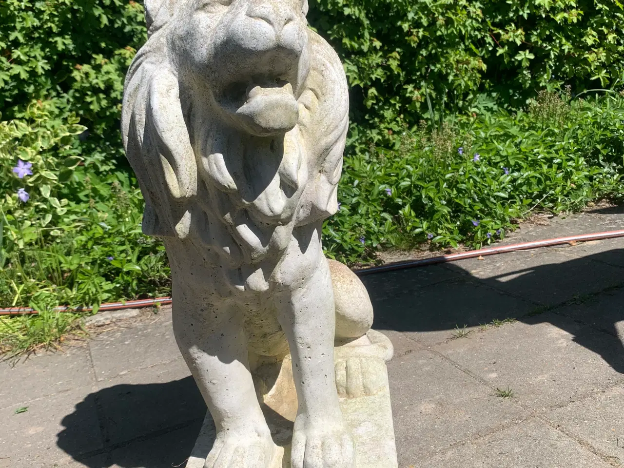 Billede 2 - Løve Statue