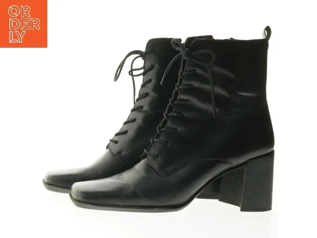 Billede 2 - Sorte snørestøvletter fra Nine West (str. 8,5 )