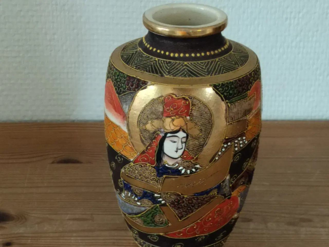 Billede 2 - Dekorativ japansk satsuma vase