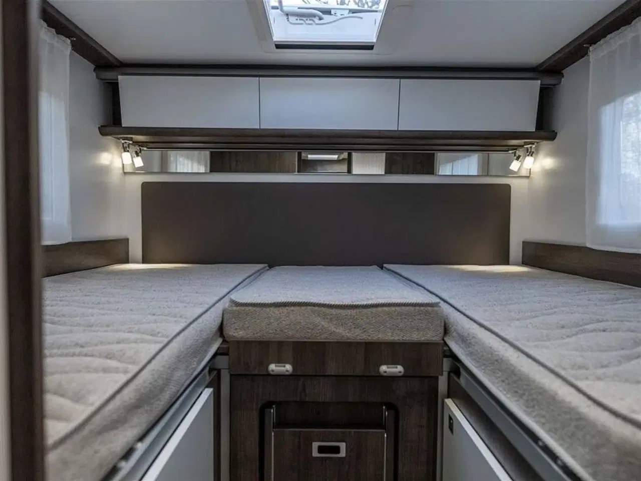 Billede 9 - 2026 - Benimar Tessoro T463