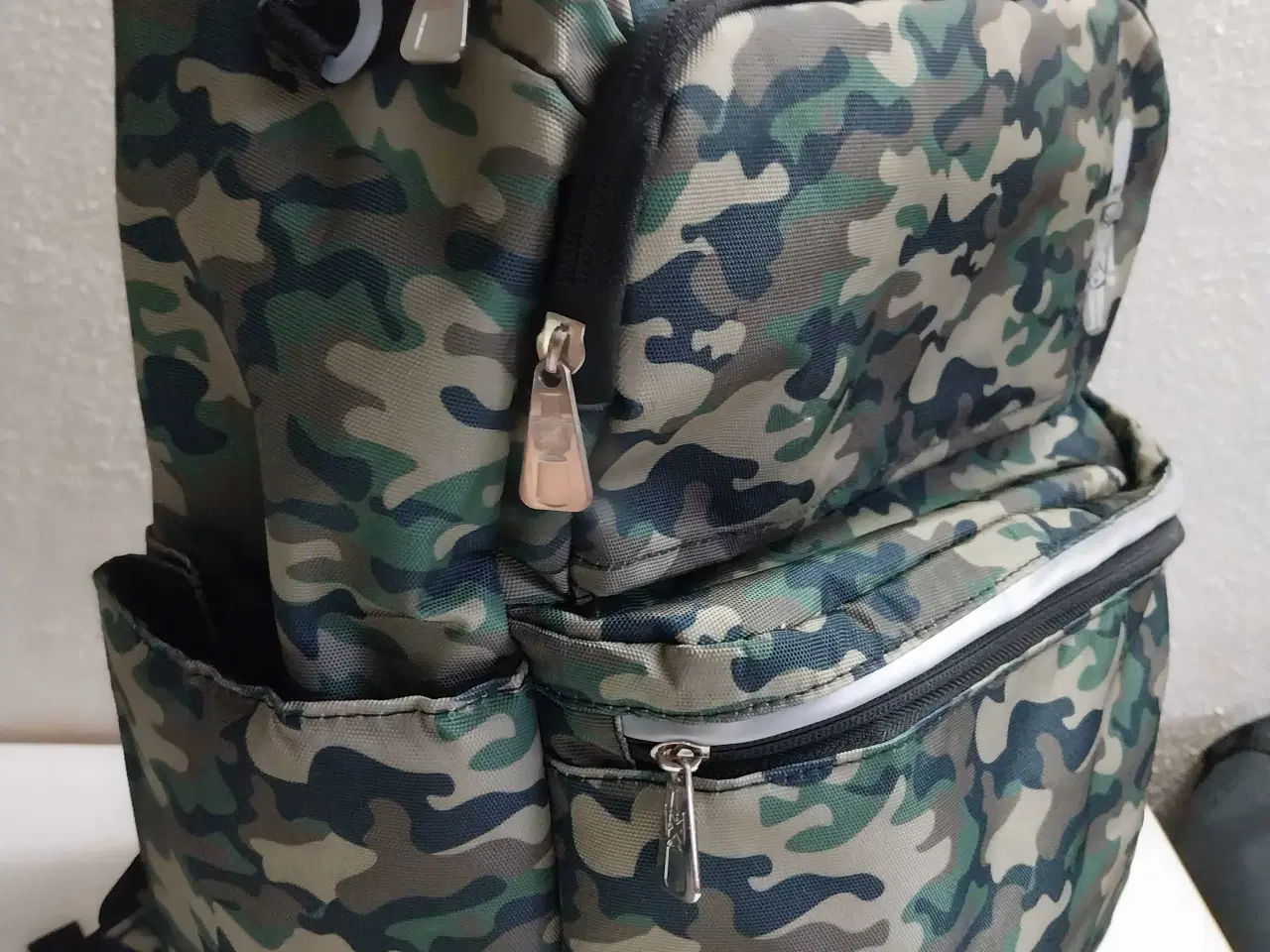 Billede 2 - Danpen skoletaske 