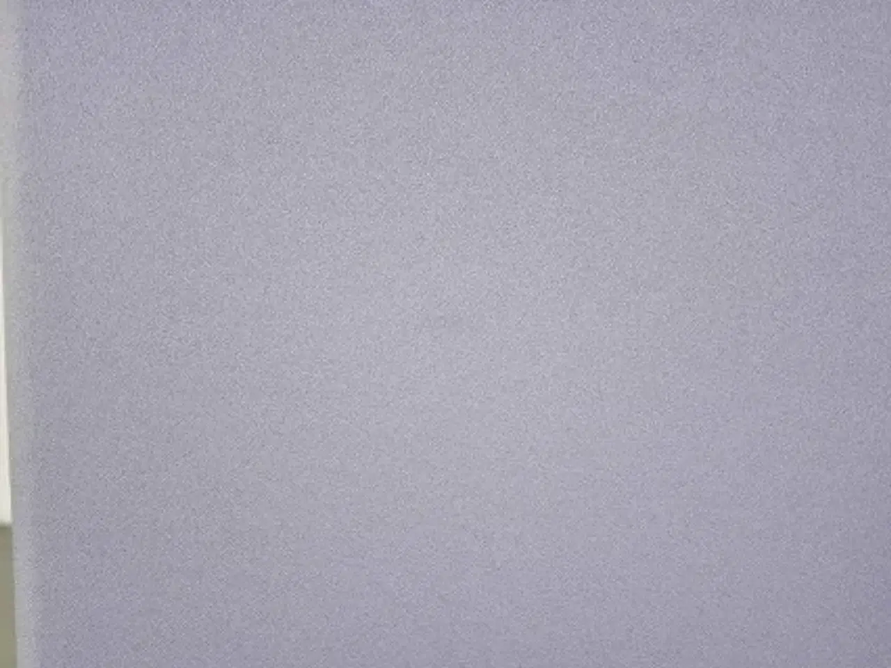 Billede 6 - Abstracta skærmvæg i grå med sorte fødder | 120 cm. bred