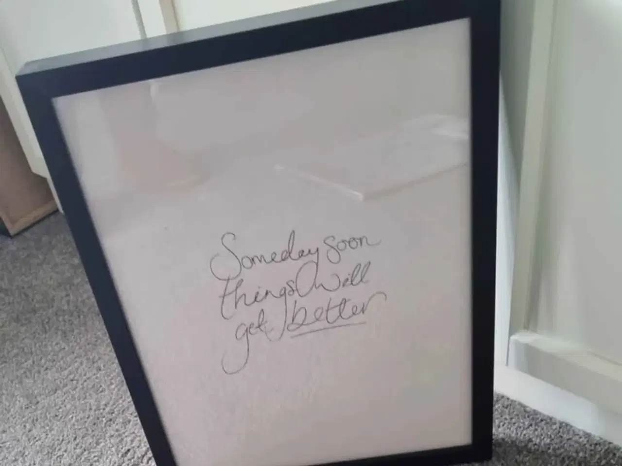 Billede 4 - Ribba billedramme med 2 plakater med tekst. Alt I