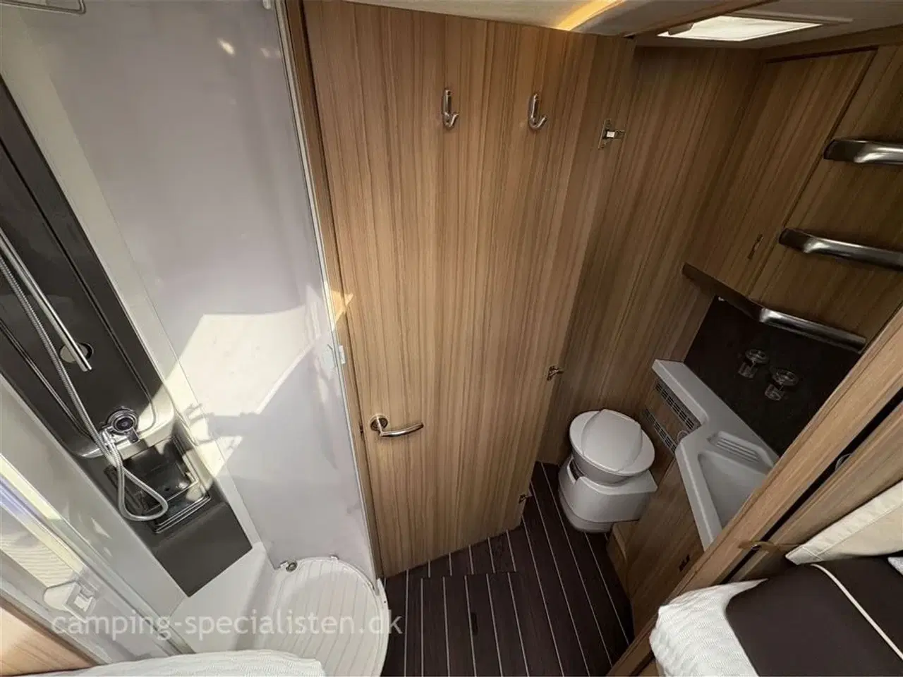 Billede 18 - 2019 - Knaus Sun I 700 LEG   Sjældent udbudt luksuscamper - Knaus Sun I 700 LEG fra 2019 - kan ses nu hos Camping-Specialisten.dk
