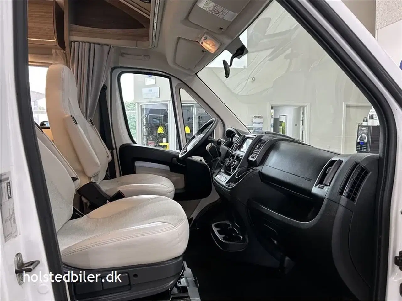 Billede 7 - 2019 - Carado T 348   Fransk seng og hæve/sænkeseng.