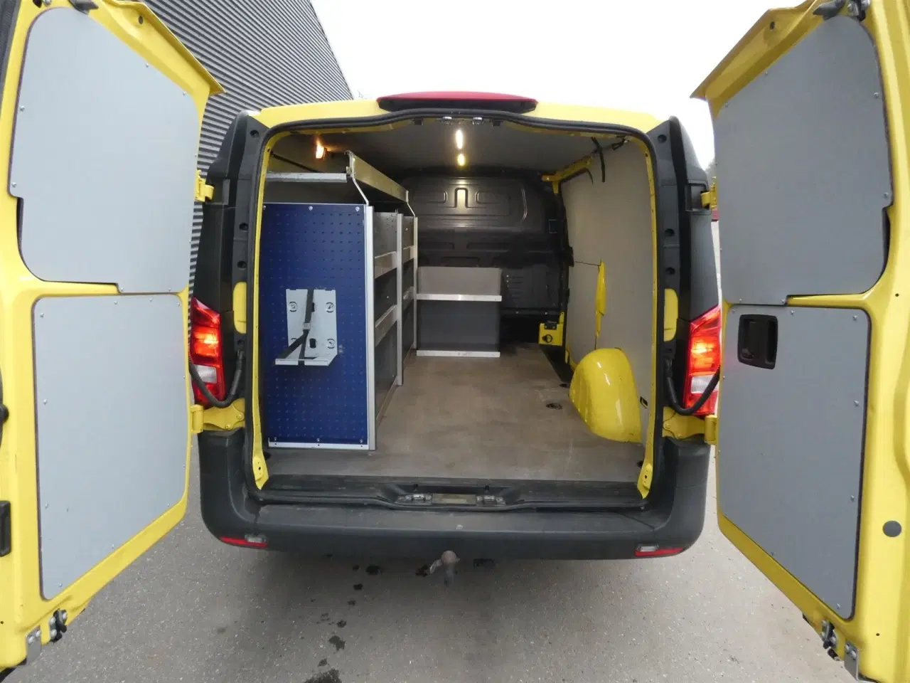 Billede 8 - Mercedes-Benz Vito 114 2,0 CDI 4Matic 9G-Tronic 136HK Van 9g Aut.