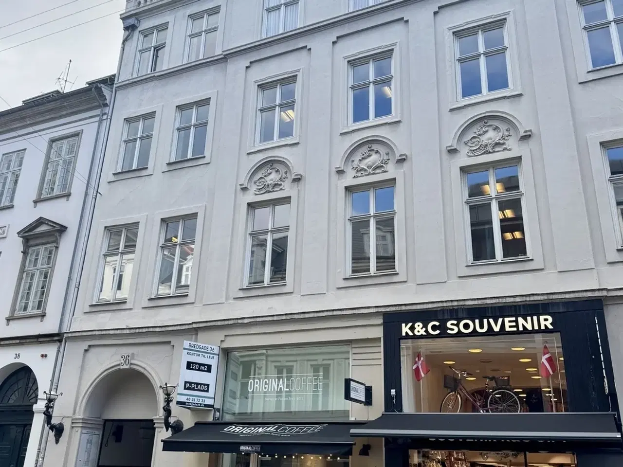 Billede 2 - Istandsat kontor/showroom i Bredgade 36