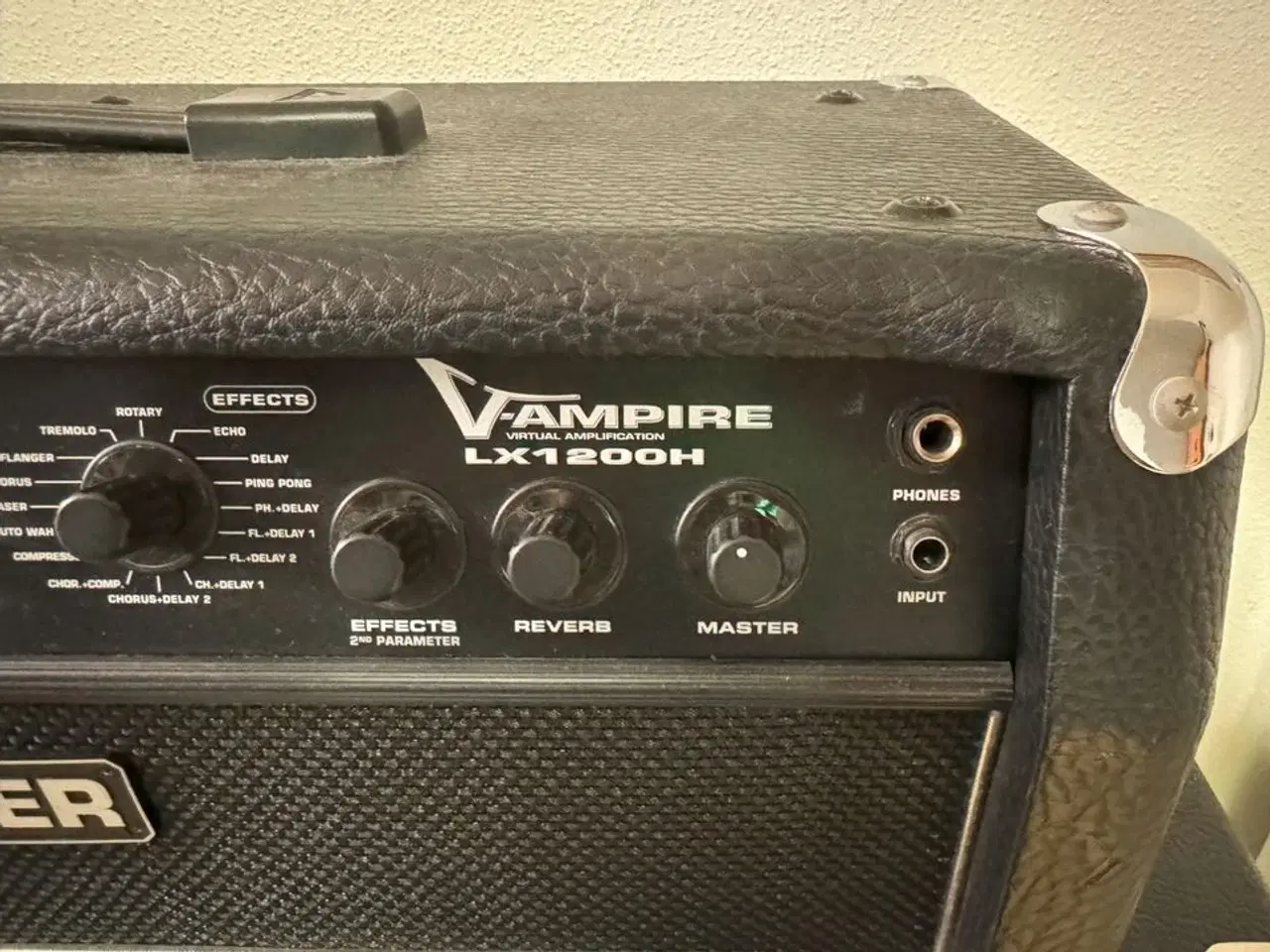 Billede 6 - Behringer Vampire LX1200H guitar stack