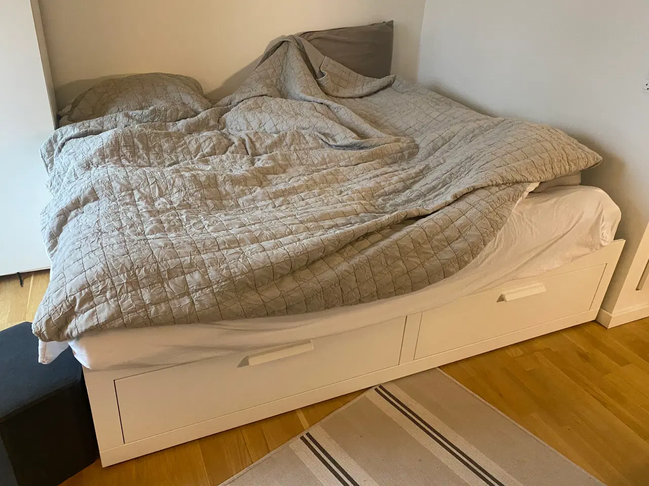 Billede 3 - Sovesofa sengestel + evt. madrasser