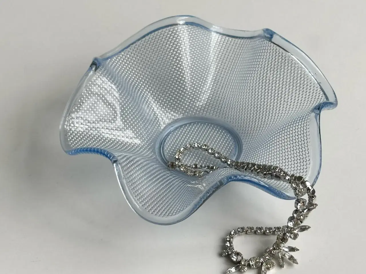 Billede 2 - Lyseblå bølgeskål, NB