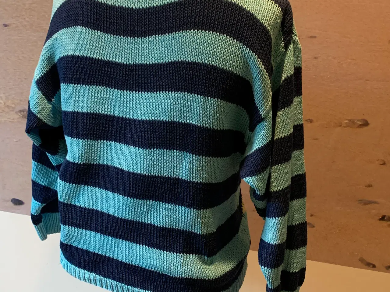 Billede 2 - Sweater S/M