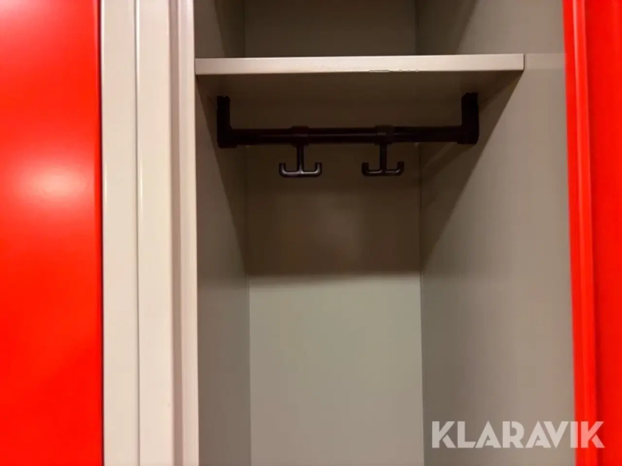 Billede 6 - Garderobe skabe Blika - 2 sektioner af 4 skabe