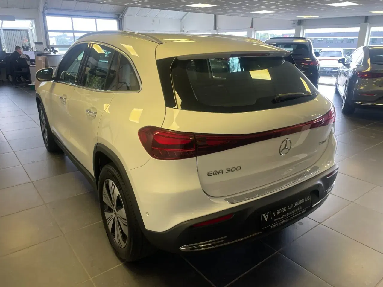 Billede 3 - Mercedes EQA300  Progressive 4Matic