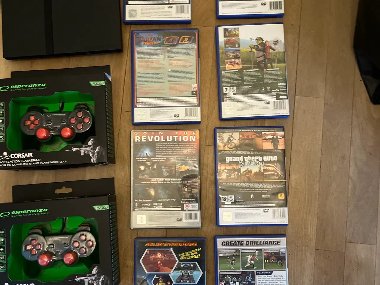 Billede 2 - PS2 med nye controllere og 8 Spil