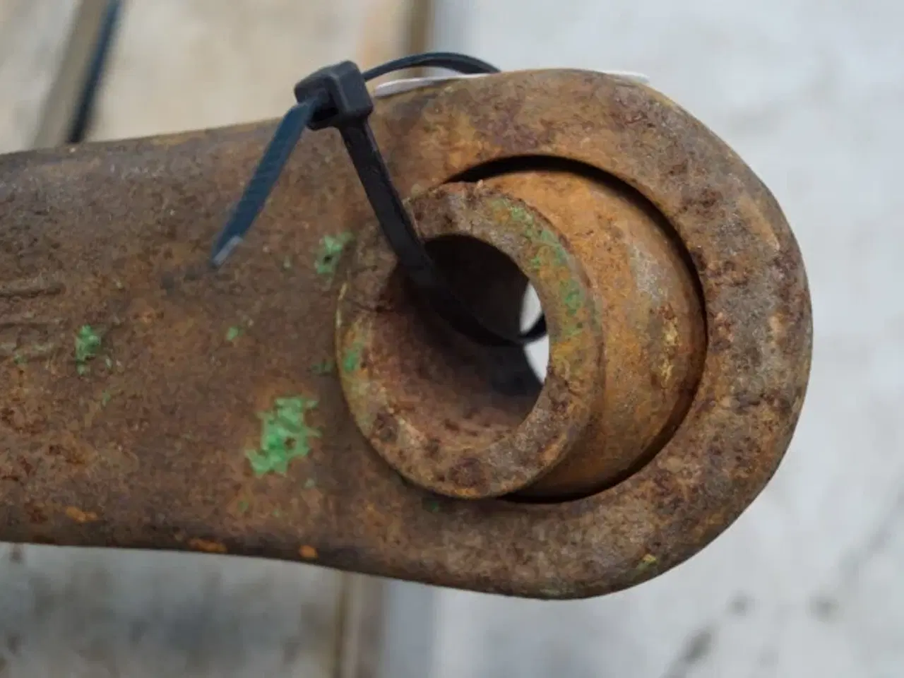 Billede 8 - John Deere 2450 L.H. Liftarm AL26683