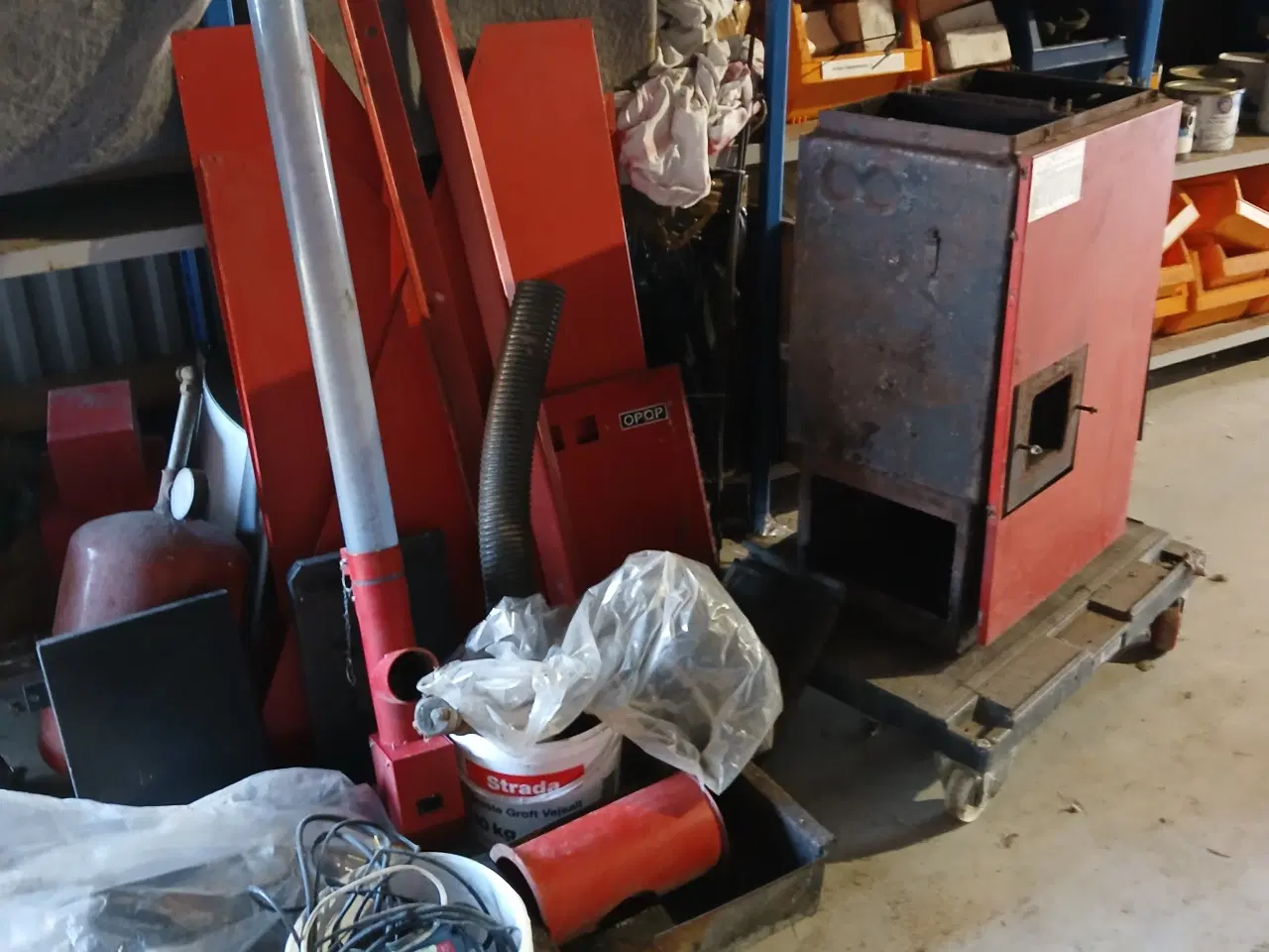 Billede 2 - 24 KW Scotte pillefyr med magasin.