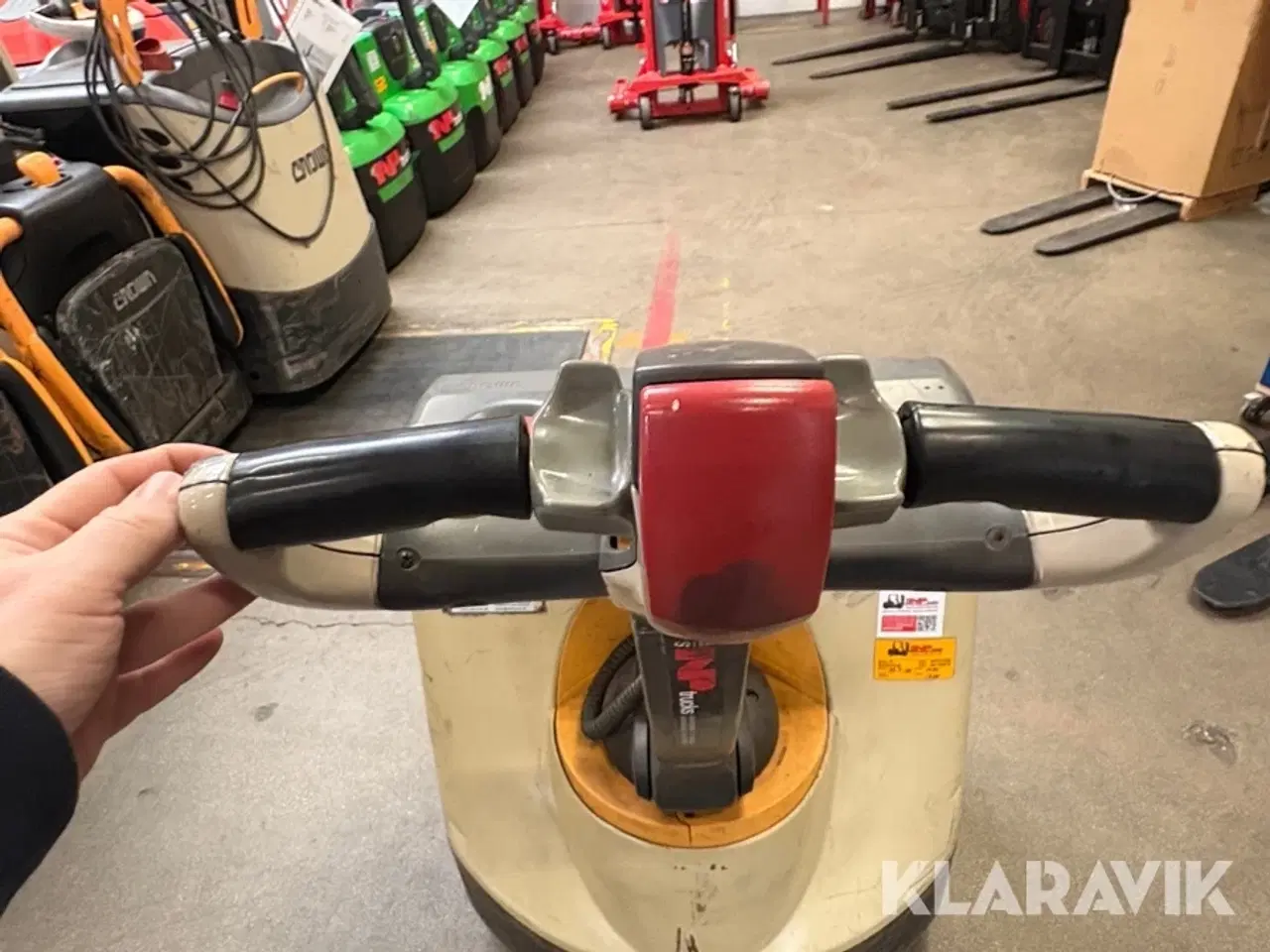 Billede 9 - Palleløfter Crown WP 3015 - 1,6