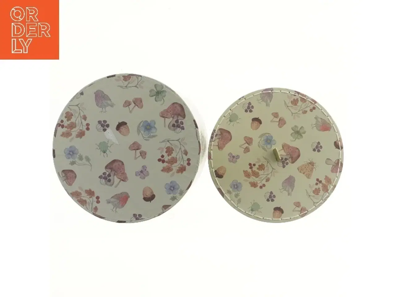 Billede 4 - Dekorativ opbevaringskasse (str. Ø 21 cm længde 24 cm)