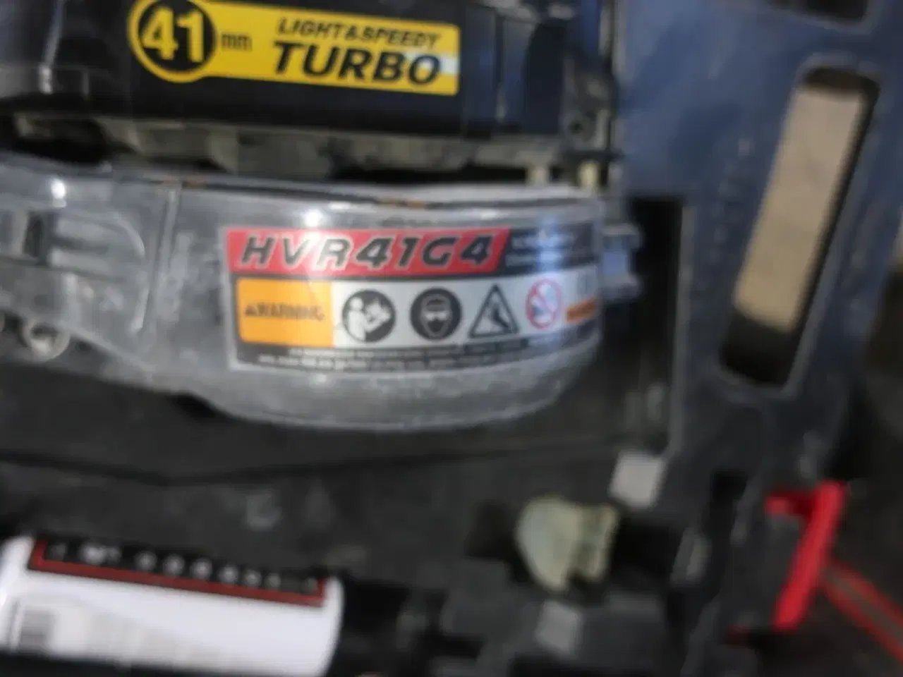 Billede 3 - Trykluftpistol MAX HVR41G4 samt hulborsæt