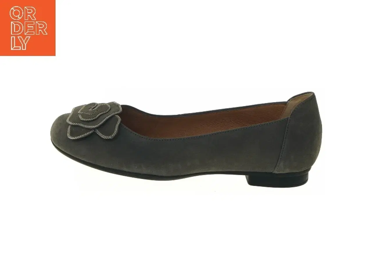 Billede 1 - Gabor damesko med rose dekoration fra Gabor (str. 37 )