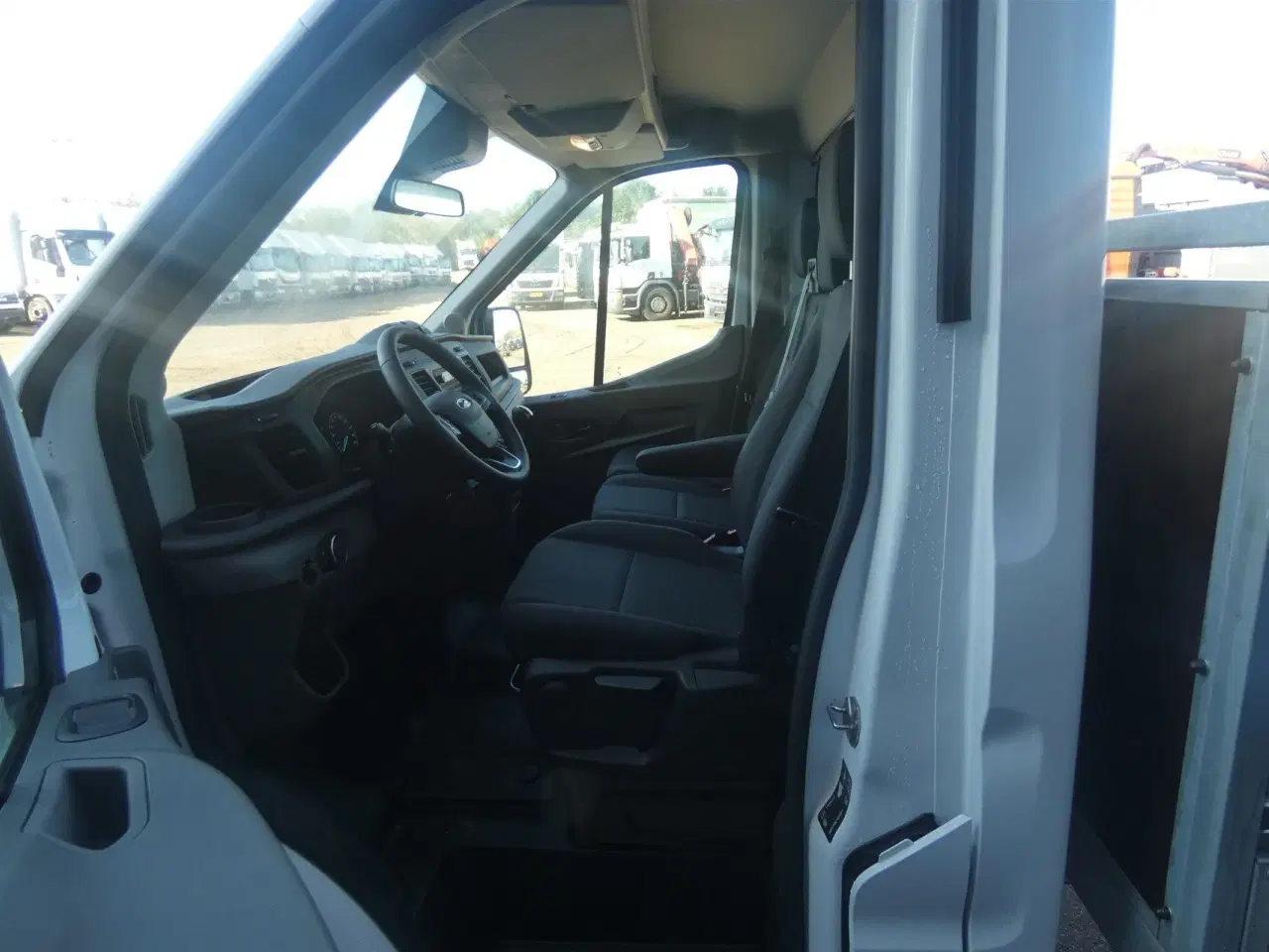 Billede 5 - Ford Transit 350 L4H1 2,0 TDCI  Trend 160HK Ladv./Chas. Man.