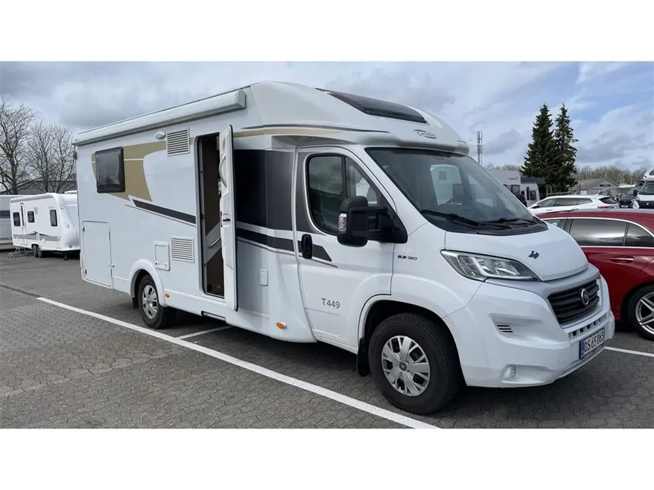 Billede 1 - 2019 - Carado T 449