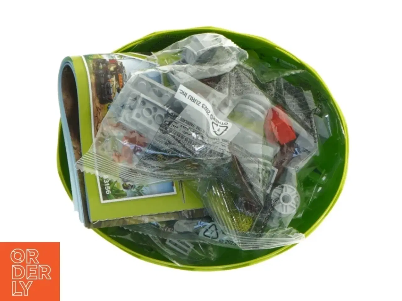 Billede 2 - Grøn plastikæg med byggesæt indeni fra Zuru (str. 23 cm)