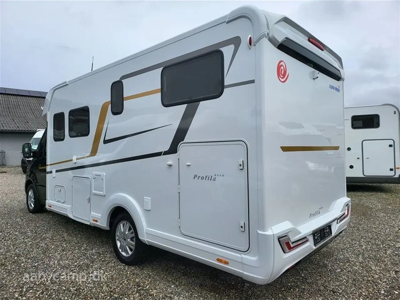 Billede 4 - 2025 - Euramobil Profila T726 EF   Luksus Delintegreret Camper på Mercedes 4500 kg, 170 HK
