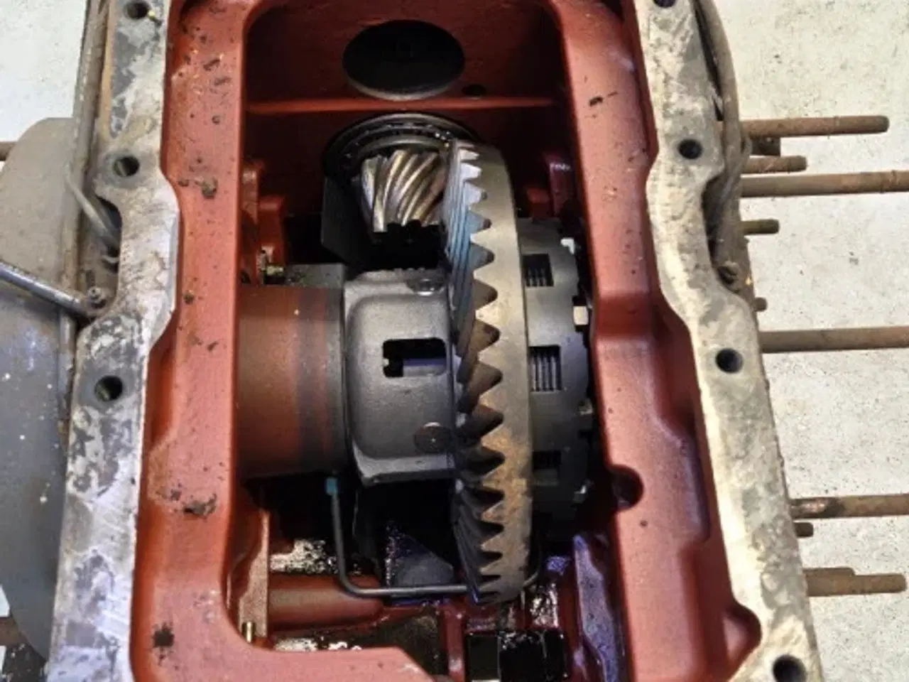 Billede 15 - New Holland M135 Bagtøj 5173156