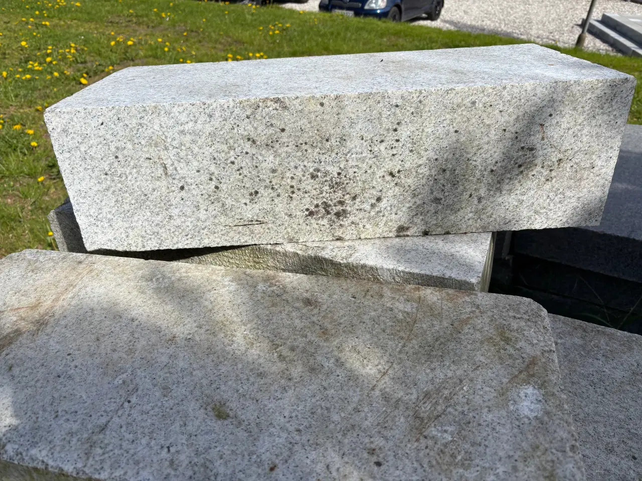 Billede 1 - Hvide granit trin - 19x70x30cm. Gode til trappe/ha