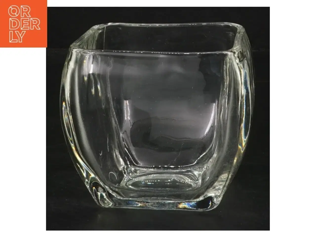 Billede 1 - Kvadratisk glas vase (str. 9,5x9,5 cm)