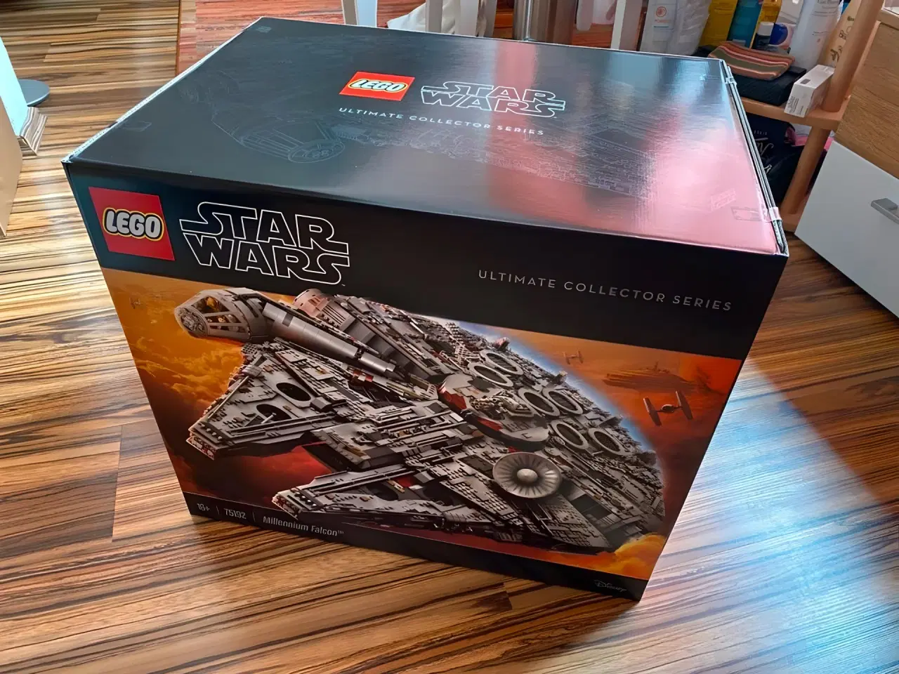 Billede 5 - Lego StarWars Millenium Falcon 75192