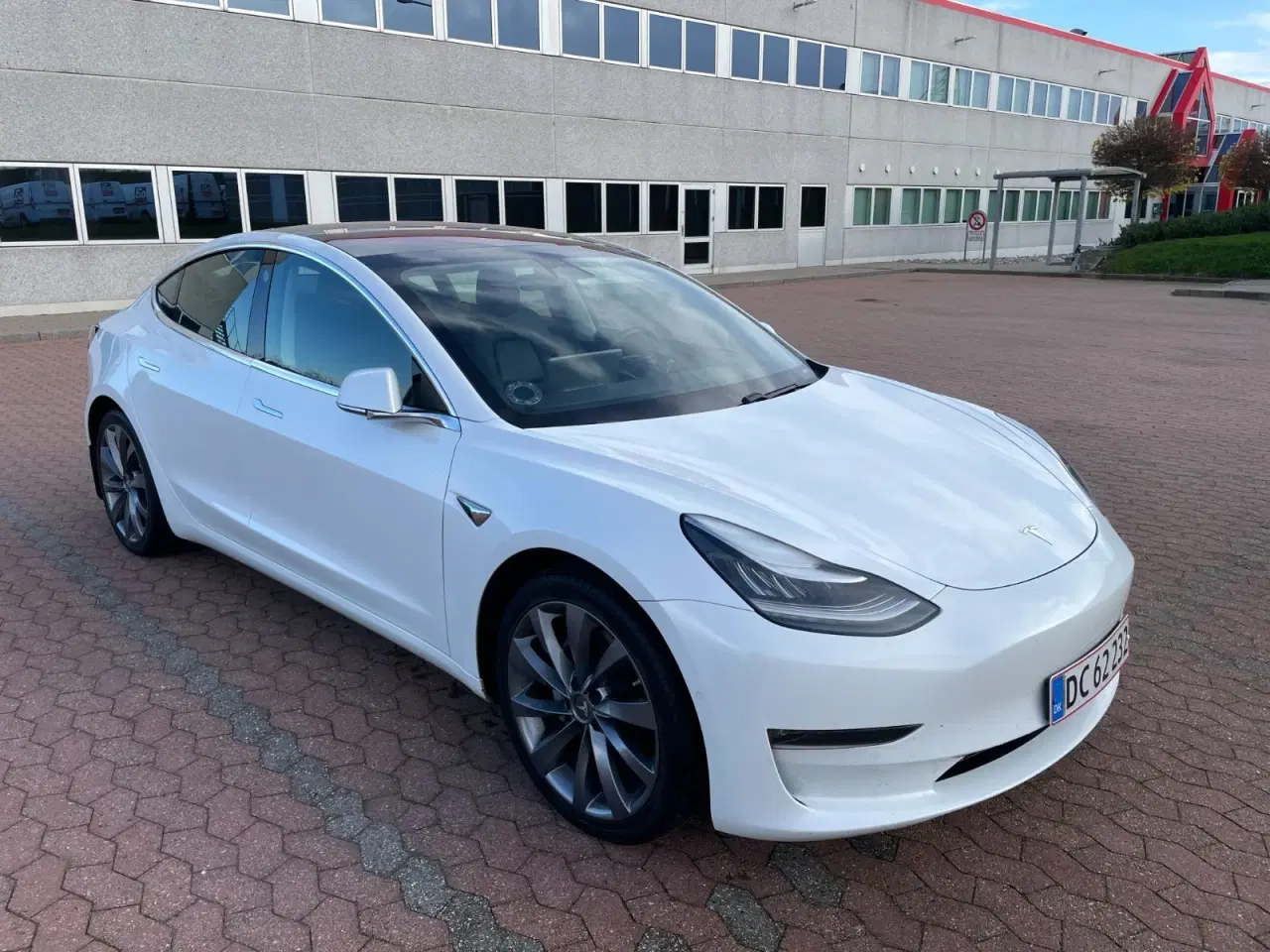 Billede 3 - Tesla Model 3  Long Range AWD