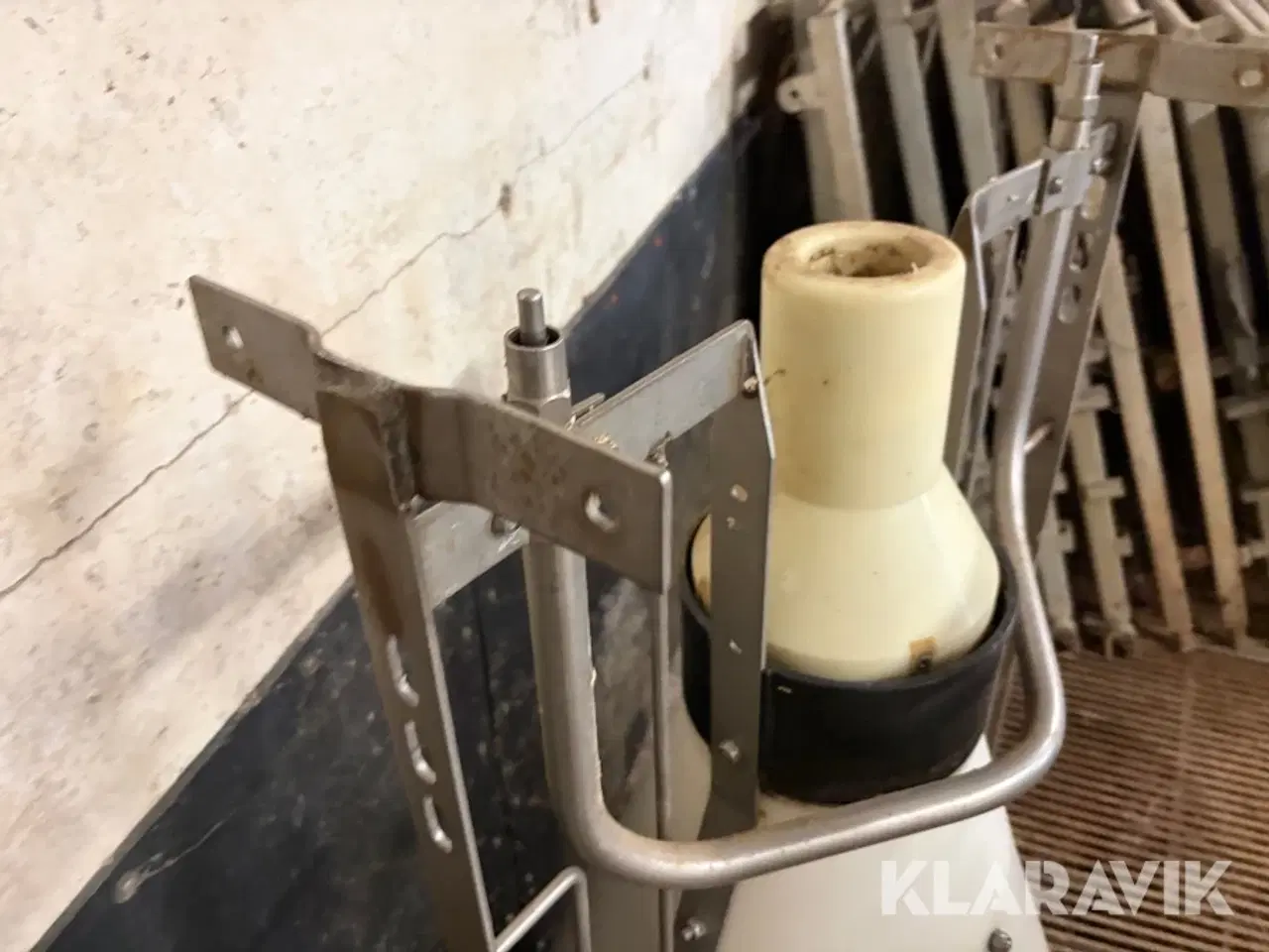 Billede 3 - Foder automater 4 styk