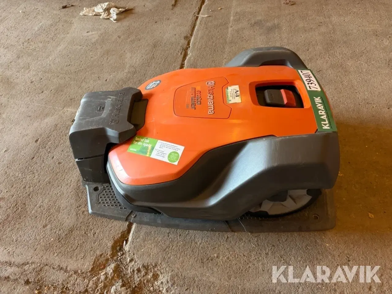 Billede 2 - Robot plæneklipper Husqvarna 520 med ladestation