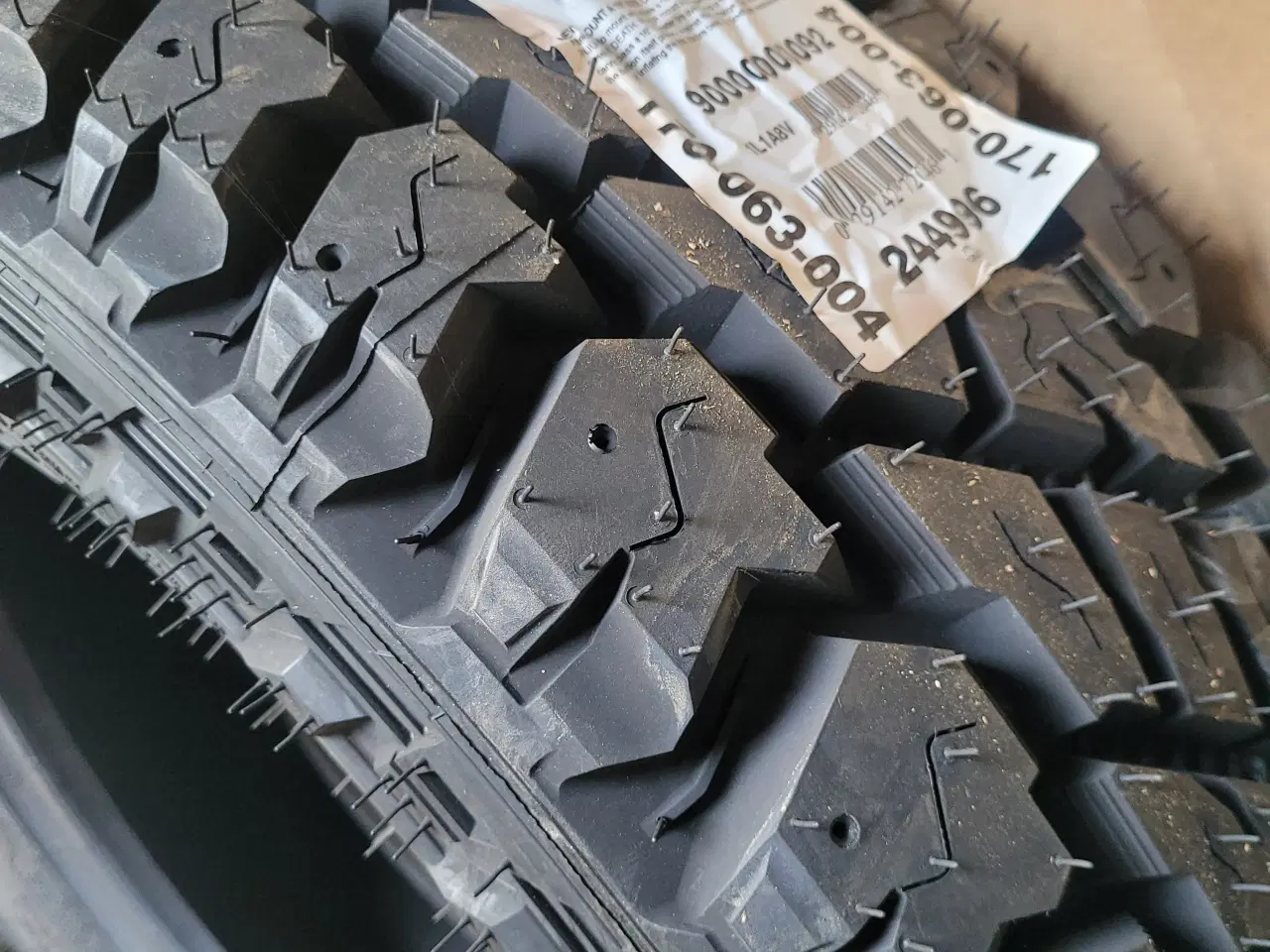 Billede 3 - 225 / 75 R 16 M +S
